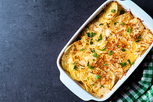 Мясная запеканка с картошкой и сыром